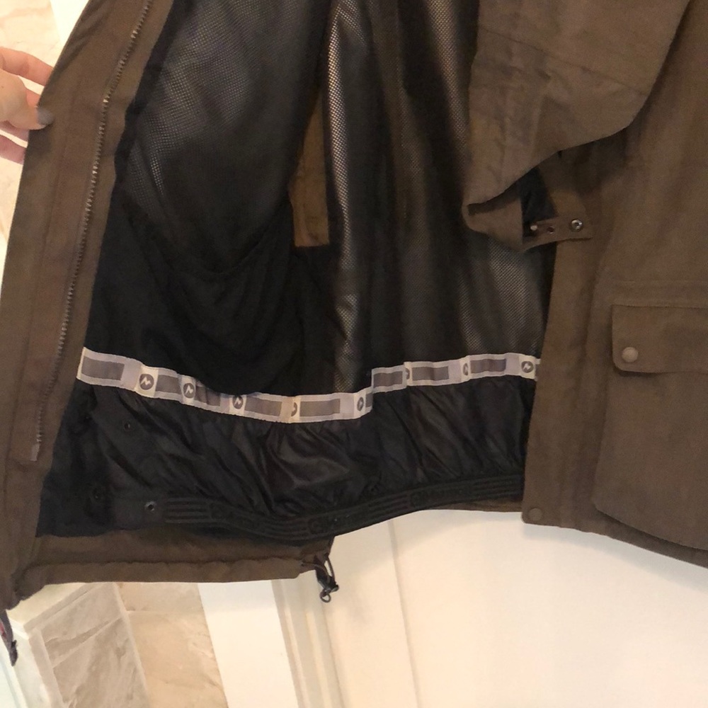 Marmot Jacket, Excellent Condition - image 3